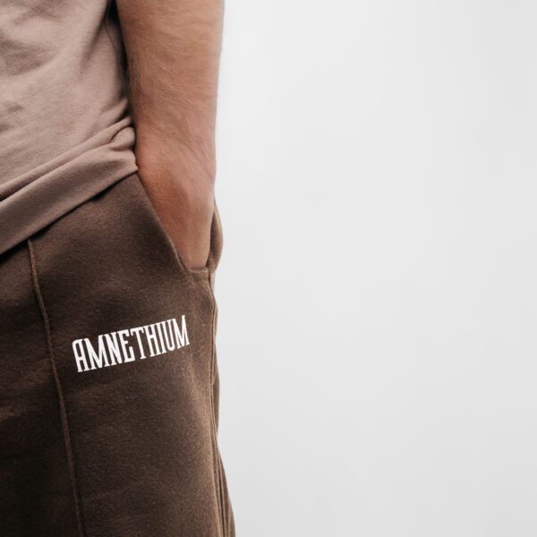 straight-pant-coffee